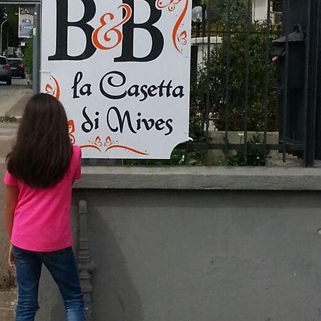La Casetta Di Nives Bari Exterior foto